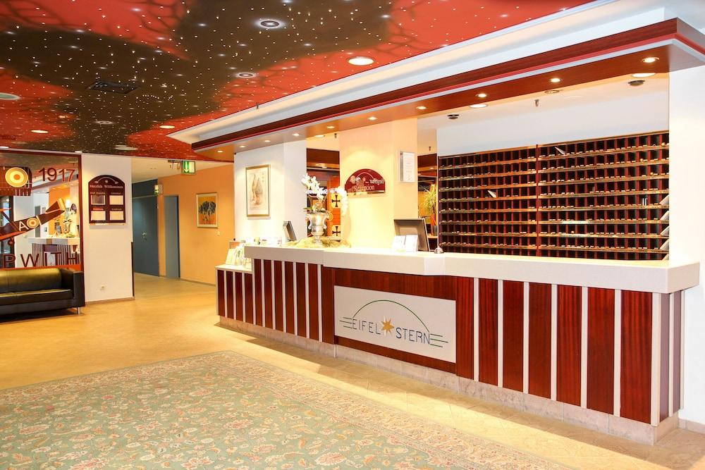 Hotel Битбург Экстерьер фото